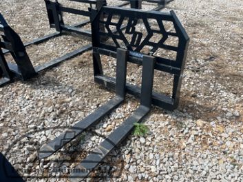 Mini Skid Steer Pallet Fork Attachments